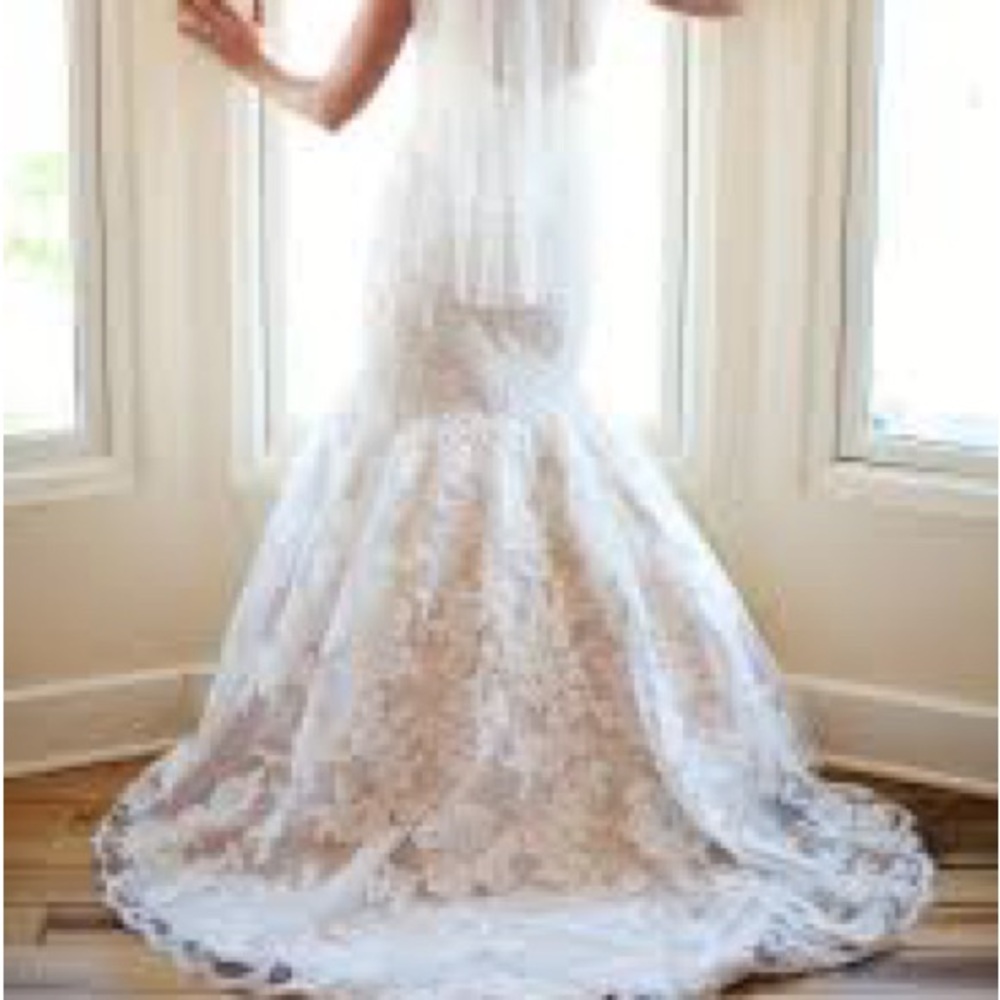 Venus Lace Mermaid Wedding Dress